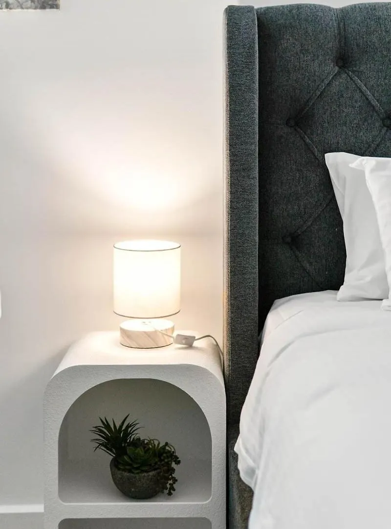 Charming City Escape Stylish Cbd Suite With Wifi Adelaide Australia